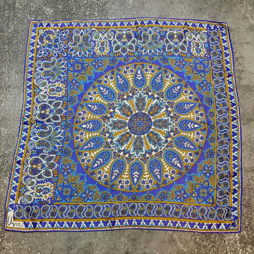 Vintage 1960s Vera Neumann Blue and Gold Scarf - Picture 3 of 9
